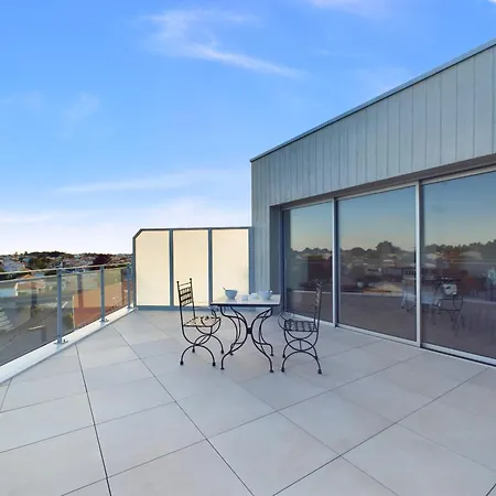 Διαμέρισμα Pour 6 Proche Et Port