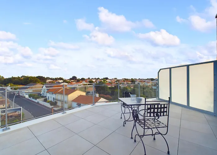 Pour 6 Proche Et Port Saint-Gilles-Croix-de-Vie