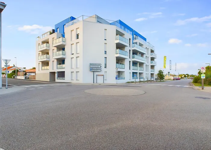 Pour 6 Proche Et Port