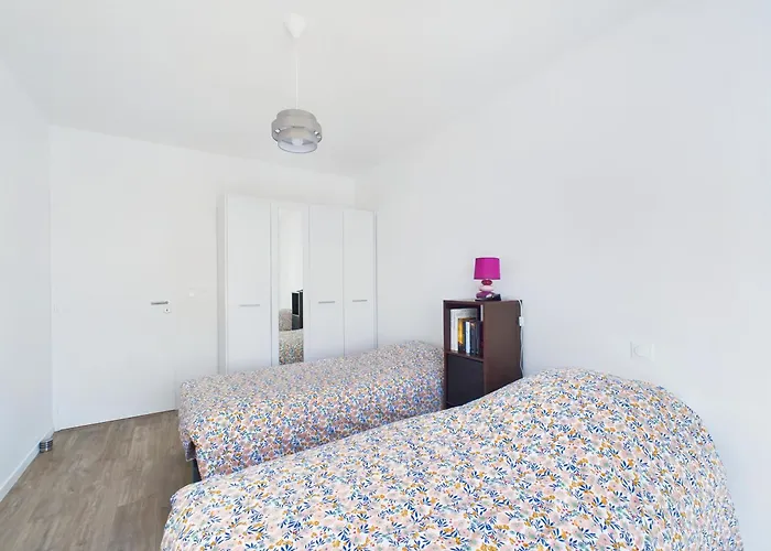 Pour 6 Proche Et Port Saint-Gilles-Croix-de-Vie